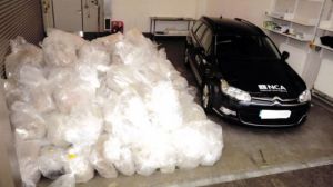 1720d85cdc16338eab4ede6c80b298a77c8f25fdaad3e0e2922276ced42445ed_3742210