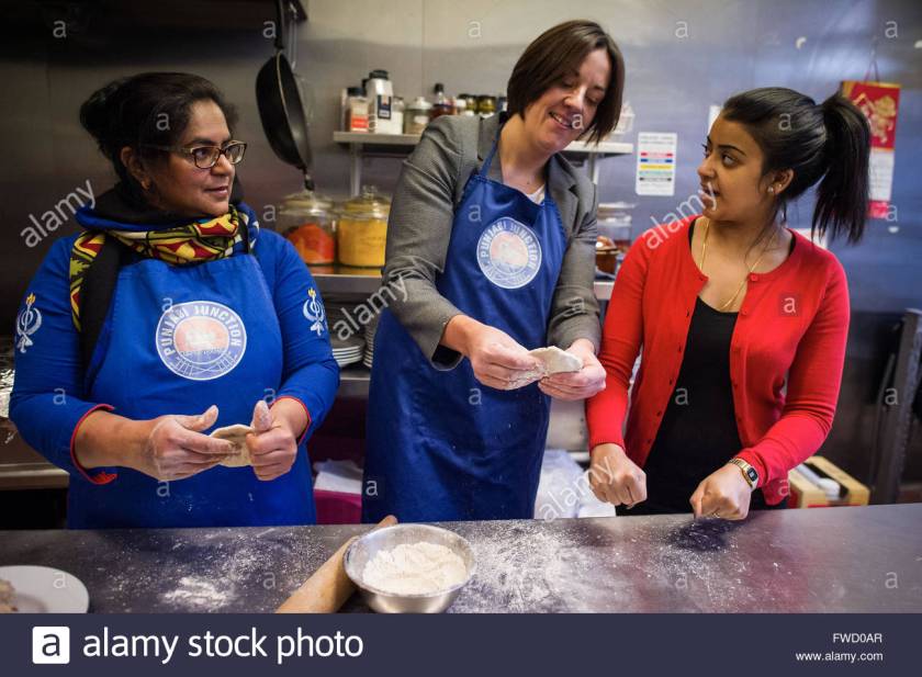 leith-scotland-uk-4th-april-2016-scottish-labour-leader-kezia-dugdale-FWD0AR