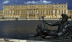 Opulent surroundings Revellers at the Palace of Versailles feasted on a cordon bleu banquet and were se