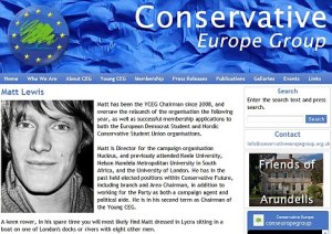 article-2094961-118d33d8000005dc-90_468x332