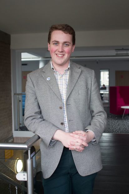 13078300_10207439885969418_553290126_o-413x620