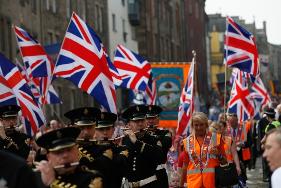 orange-order-edinburgh-parade